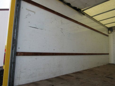 Used 2021 GMC Savana 3500 Extended w/ Power Convenience Package RWD image 19