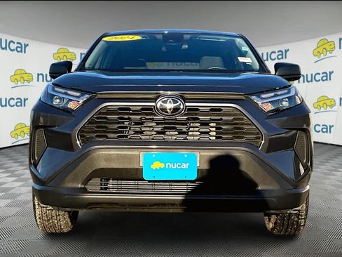 Used 2024 Toyota RAV4 LE image 2