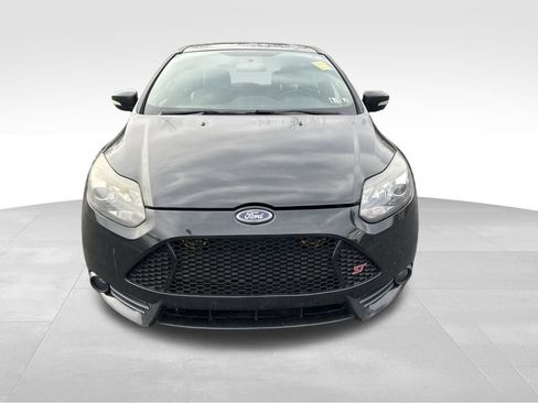 Used 2014 Ford Focus ST w/ Equipment Group 202A image 2