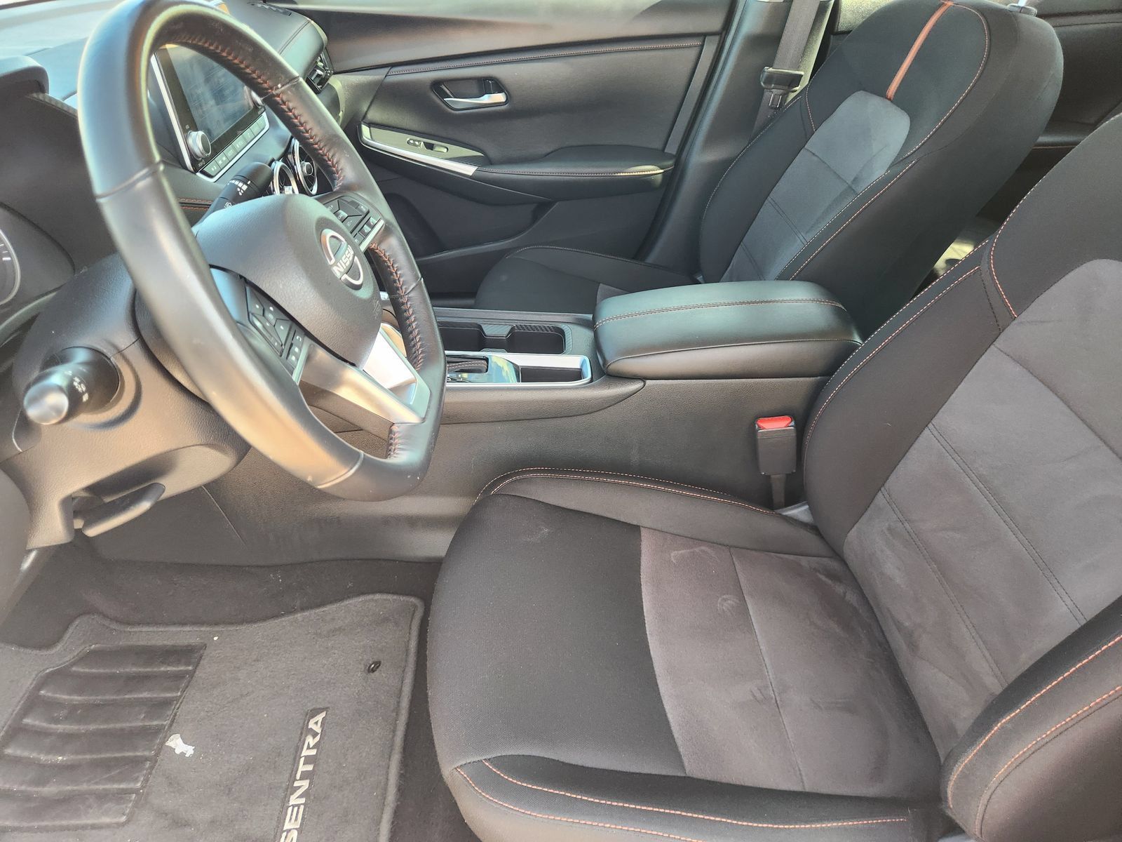 Used 2024 Nissan Sentra SR FWD image 12
