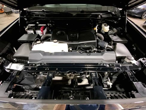 Used 2023 Toyota Tundra 1794 Edition image 31