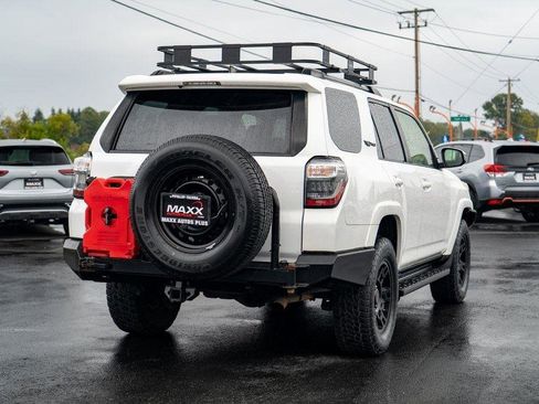 Used 2016 Toyota 4Runner TRD Pro image 10