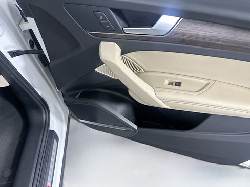 Used 2024 Audi Q5 2.0T Premium Plus image 32