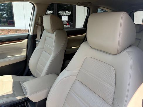 Used 2019 Honda CR-V EX-L image 3