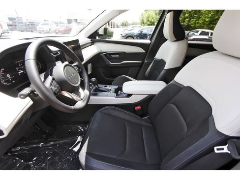 New 2026 MAZDA CX-5 Preferred AWD/4WD image 10