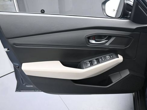 Used 2025 Honda Accord SE image 13