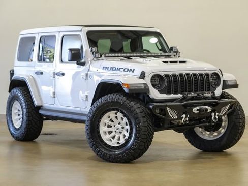 Used 2024 Jeep Wrangler Unlimited Rubicon 392 image 34