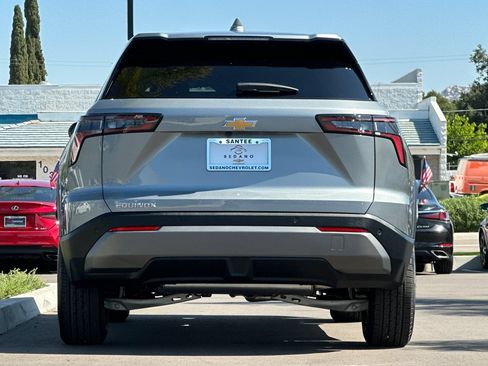 New 2026 Chevrolet Equinox LT FWD image 5