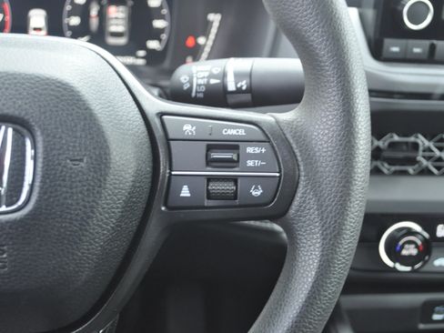 Certified 2025 Honda Accord LX image 19