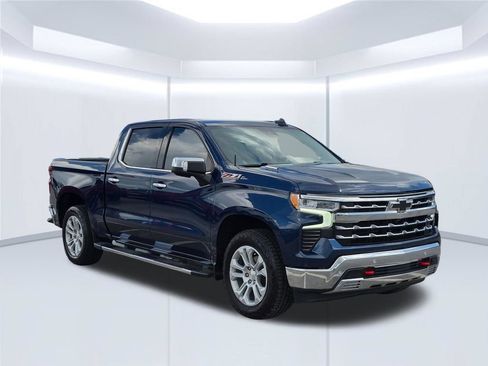 Used 2023 Chevrolet Silverado 1500 LTZ w/ Technology Package AWD/4WD image 9