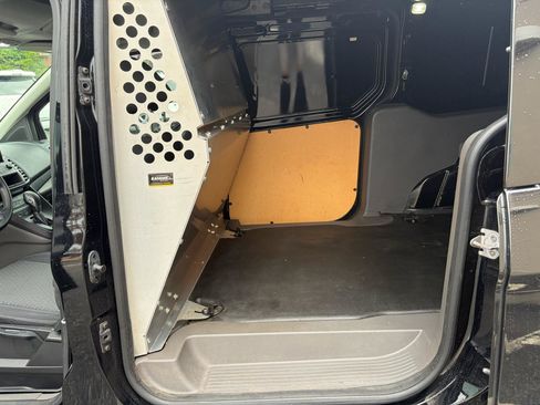 Used 2019 Ford Transit Connect XLT FWD image 39