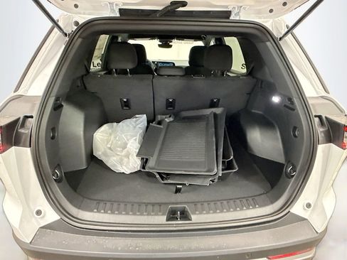 New 2026 Chevrolet Equinox LT FWD image 26