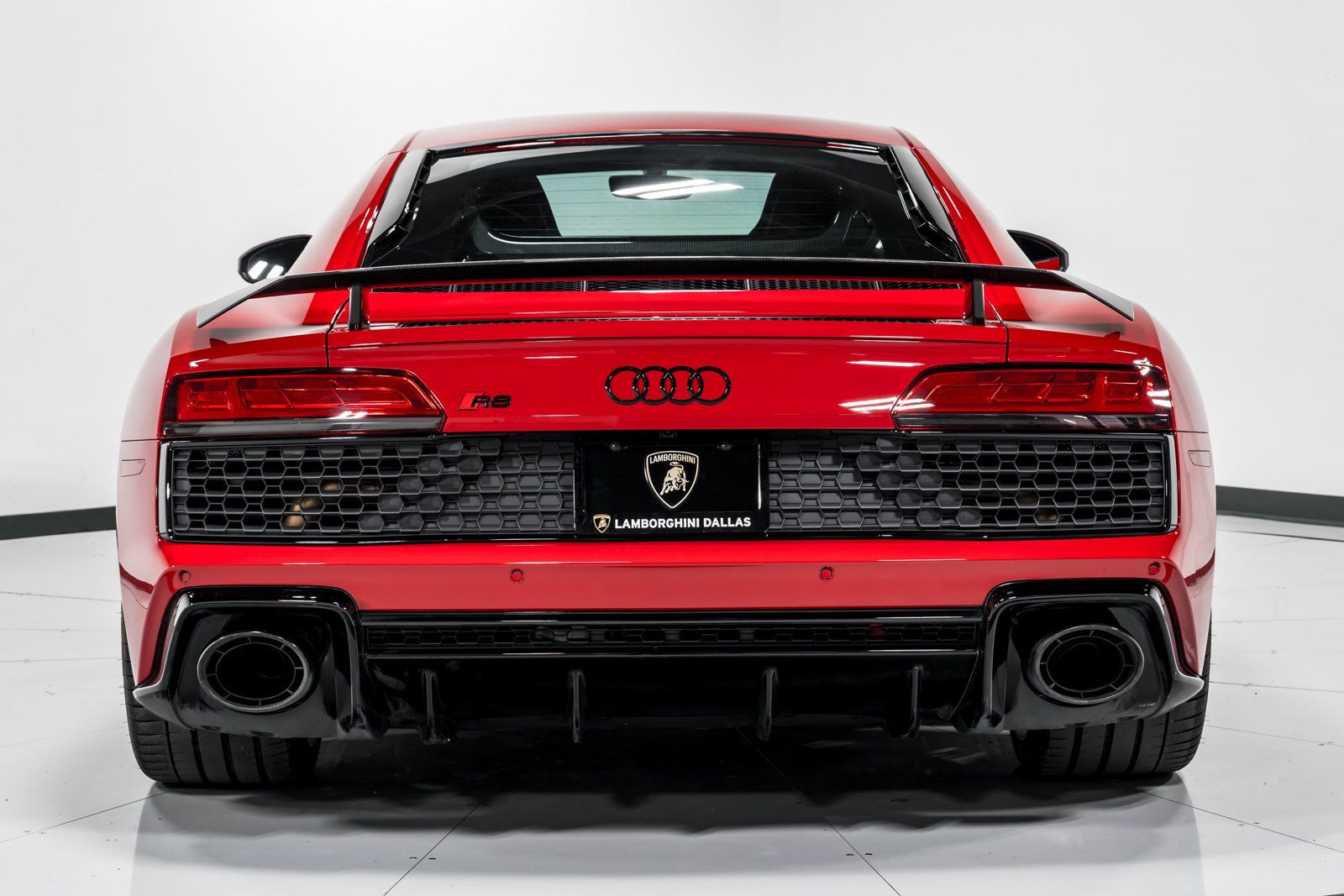 Used 2023 Audi R8 V10 performance RWD image 4