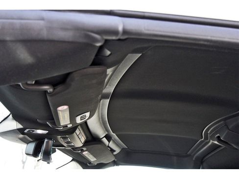 Used 2020 Chevrolet Corvette Stingray Preferred Cpe w/ 2LT Preferred Equipment Group image 19