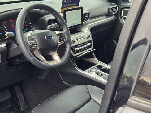 Certified 2023 Ford Explorer XLT w/ Equipment Group 202A AWD/4WD image 24