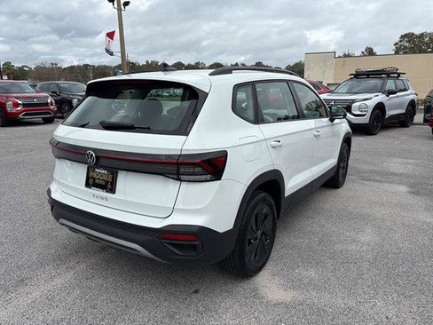 Certified 2025 Volkswagen Taos S image 6