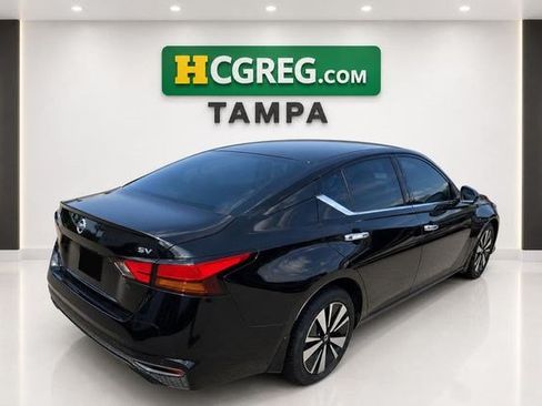 Used 2019 Nissan Altima 2.5 SV FWD image 6