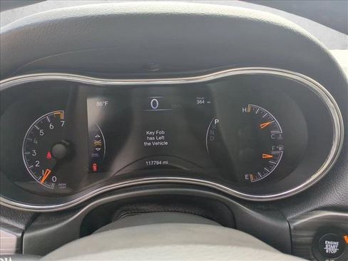 Used 2020 Jeep Grand Cherokee Altitude AWD/4WD image 11