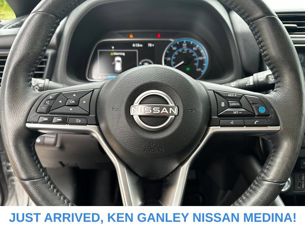 Certified 2023 Nissan Leaf SV Plus FWD image 12