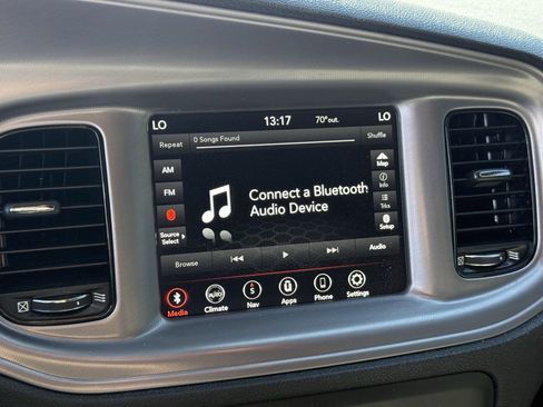 Used 2023 Dodge Charger R/T w/ Blacktop Package image 20