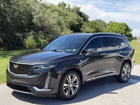 Used 2020 Cadillac XT6 Premium Luxury FWD image 1
