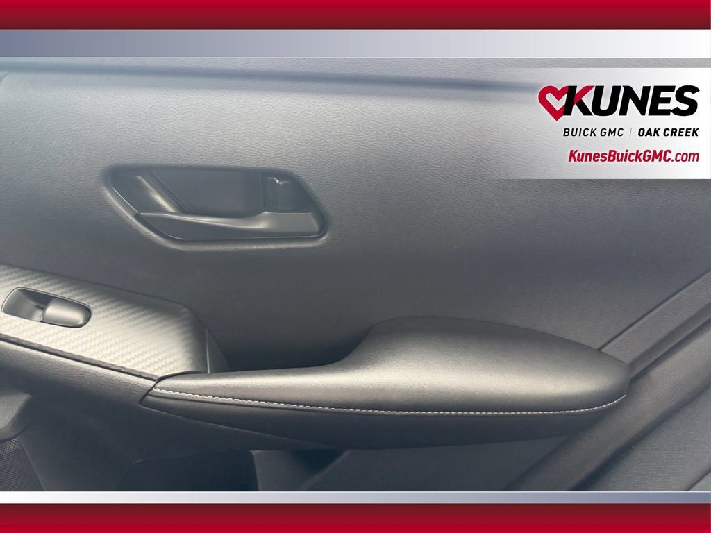 Used 2024 Nissan Sentra SV FWD image 34