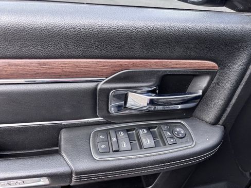 Used 2015 RAM 1500 Laramie w/ Convenience Group image 30