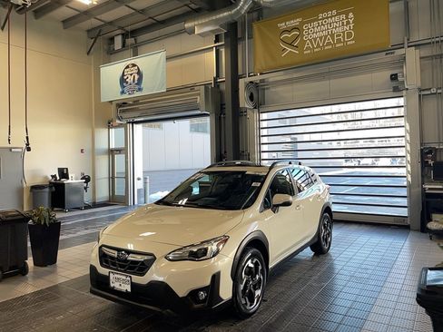 Used 2021 Subaru Crosstrek 2.5i Limited w/ Moonroof Package 1 image 3
