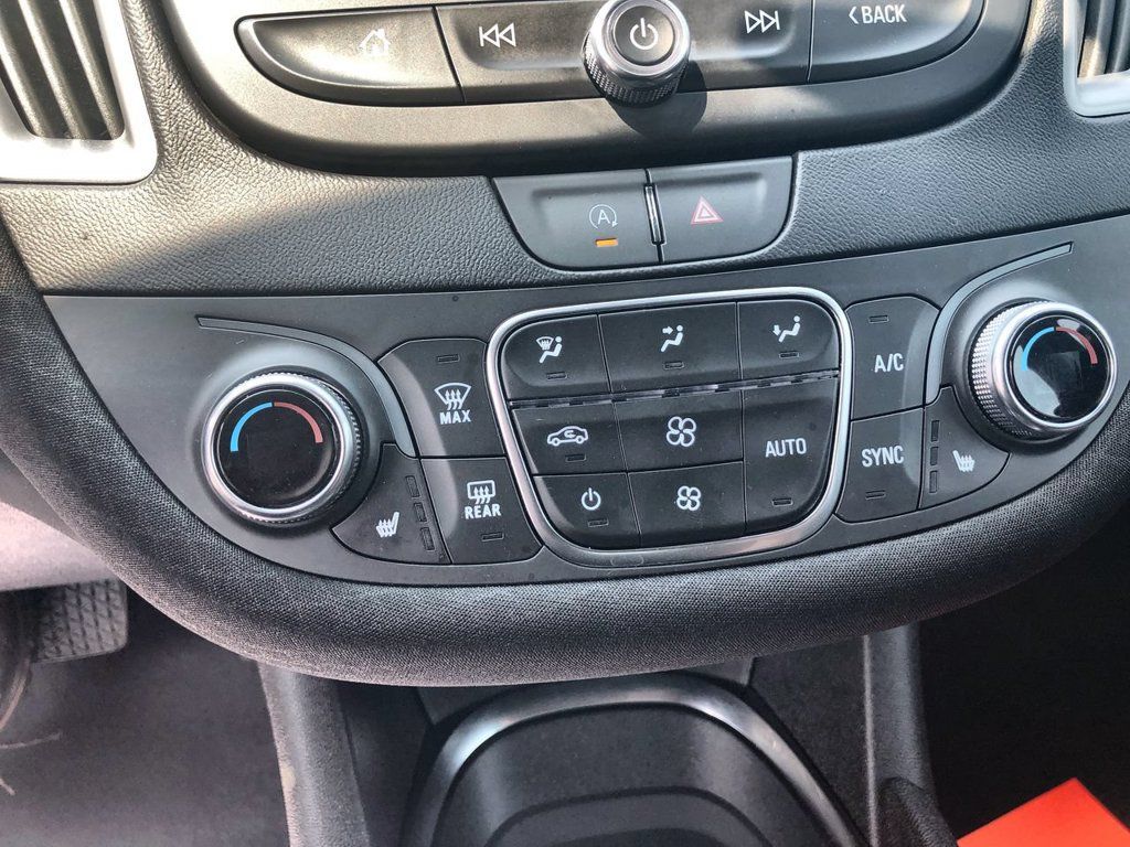 Used 2024 Chevrolet Malibu LT FWD image 18