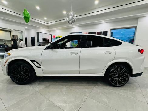 Used 2022 BMW X6 M Sports Activity Coupe w/ Competition Package image 5