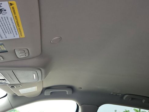 New 2025 Lincoln Corsair FWD w/ Equipment Group 101A image 33