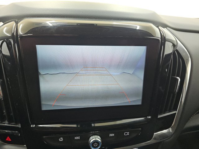 Used 2018 Chevrolet Traverse LT FWD image 6