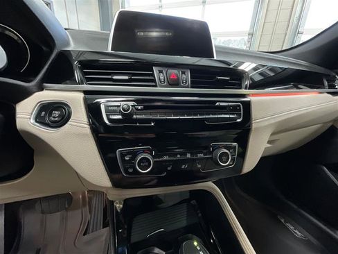 Used 2018 BMW X2 xDrive28i AWD/4WD image 17