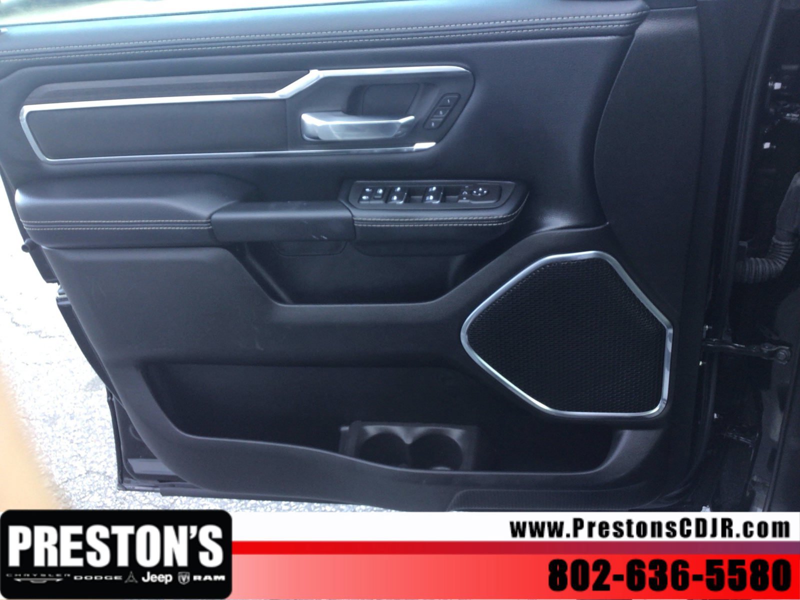 Used 2026 RAM 1500 Laramie AWD/4WD image 18
