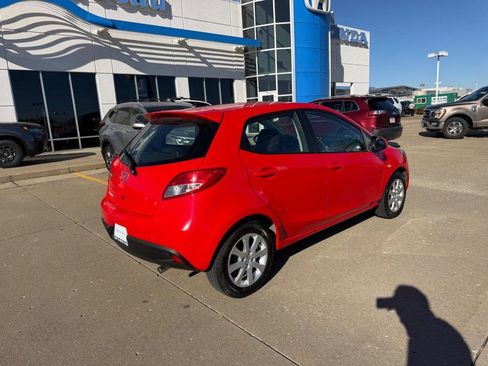 Used 2011 MAZDA MAZDA2 Touring image 2