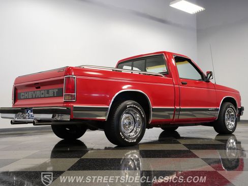 Used 1991 Chevrolet S10 Pickup 2WD Regular Cab image 28