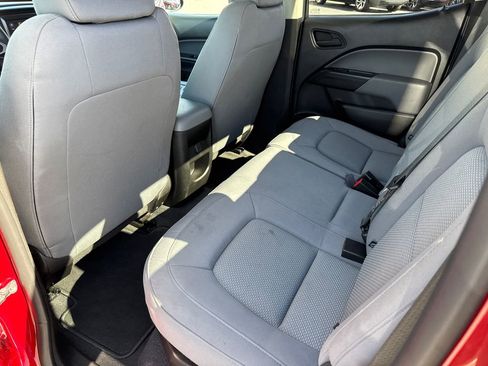 Used 2022 Chevrolet Colorado W/T w/ Custom Special Edition image 20