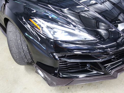 Used 2024 Chevrolet Corvette Z06 w/ Z07 Performance Package RWD image 56