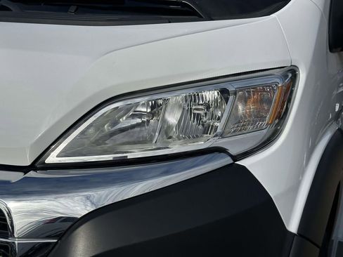 Used 2023 RAM ProMaster 2500 image 9