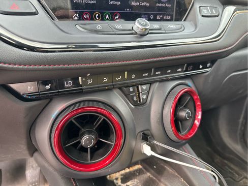Used 2019 Chevrolet Blazer RS AWD/4WD image 12