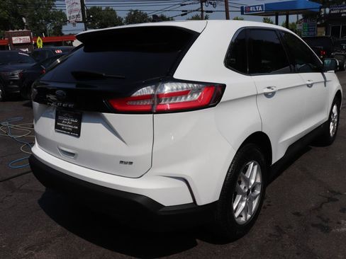 Used 2024 Ford Edge SEL AWD/4WD image 5