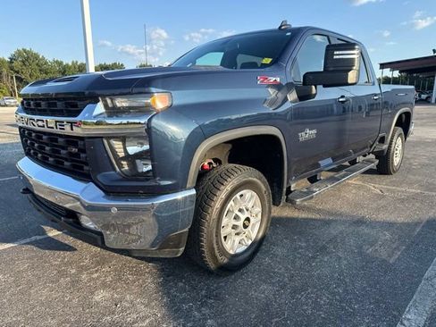 Used 2022 Chevrolet Silverado 2500 LT w/ Texas Edition AWD/4WD image 5
