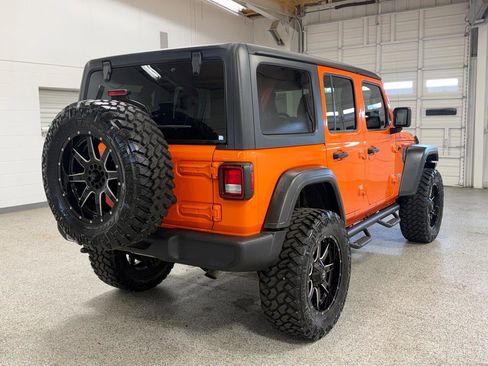 Used 2018 Jeep Wrangler Unlimited Sport S image 4