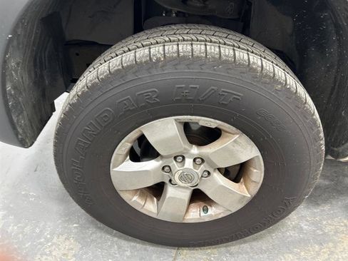 Used 2012 Nissan Xterra S w/ Value Package image 9