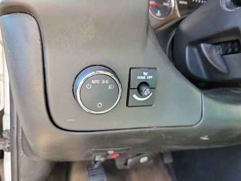 Used 2018 GMC Savana 3500 w/ Power Convenience Package image 24