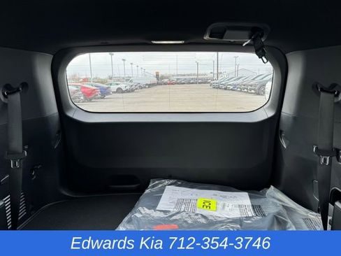 New 2027 Kia Telluride S image 17