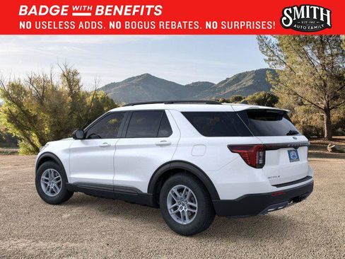 New 2026 Ford Explorer Active w/ Active Comfort Package RWD image 5
