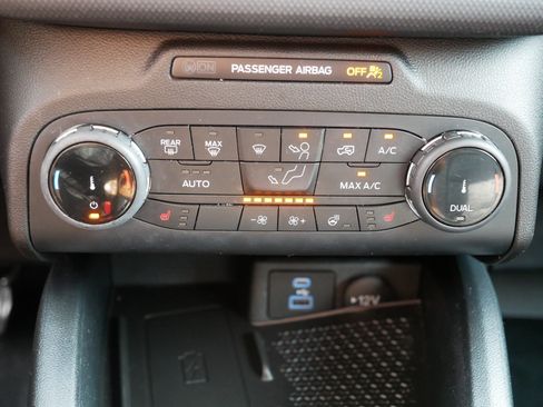 Used 2022 Ford Bronco Sport Outer Banks w/ Tech Package AWD/4WD image 23