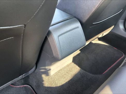 Used 2024 Volkswagen Jetta SE FWD image 10