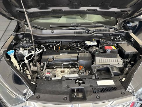 Used 2018 Honda CR-V LX image 12